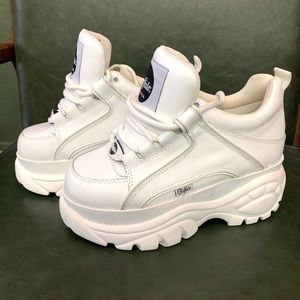 Classic Buffalo London Womens 38 Platform Sneakers